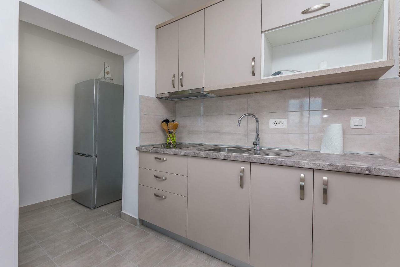 Apartments Danolic 2 Pisak Bagian luar foto