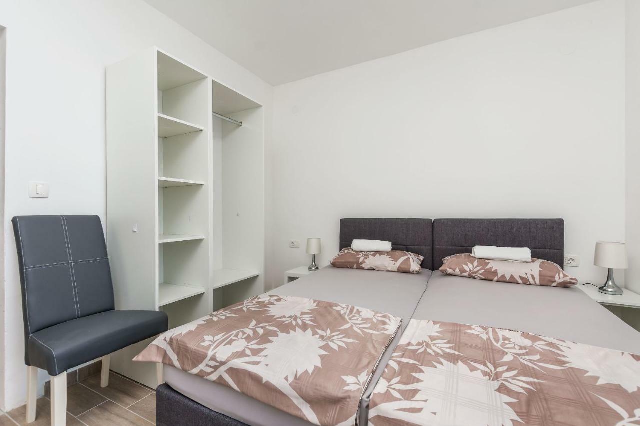 Apartments Danolic 2 Pisak Bagian luar foto